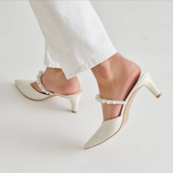 Dolce Vita Kanika Pearl Mid Heels Vanilla Pearls Wedding Bride Size 8 $150.00 - Picture 6 of 16